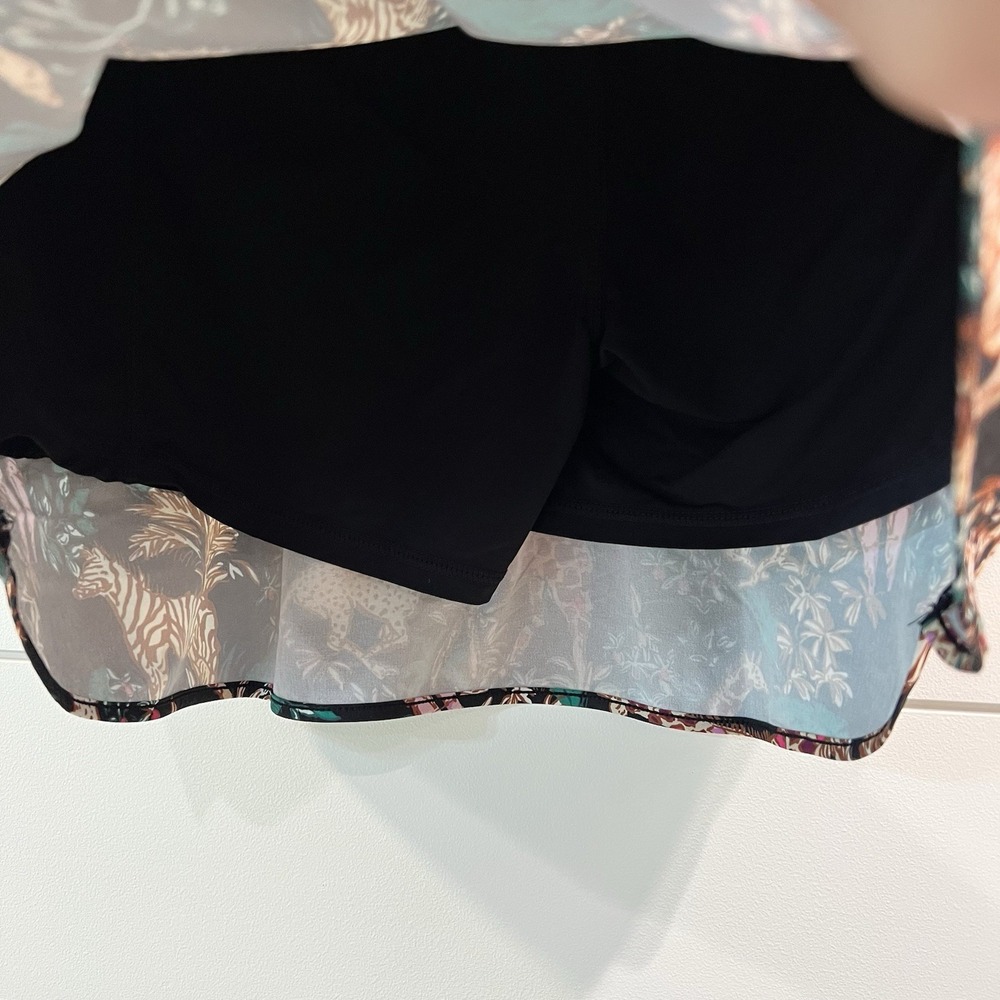 Lilly Pulitzer Luxletic Backcourt Dancing In The Moonlight Skort Medium NEW! - Picture 5 of 8